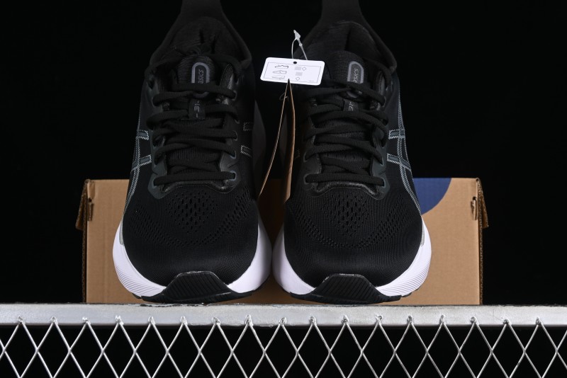 Asics Gel-Kayano 31 Running Shoes with GEL Cushioning and FLYTEFOAM BLAST Technology - 1012B670-002