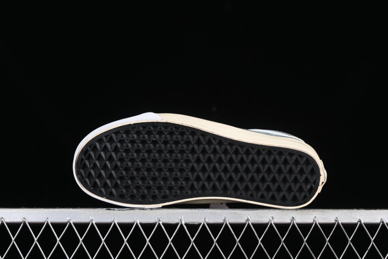Vans TDC Tokyo Design Collective Old Skool Slip-On Premium Low-Top Casual Skate Shoes - VN0000MY4BG