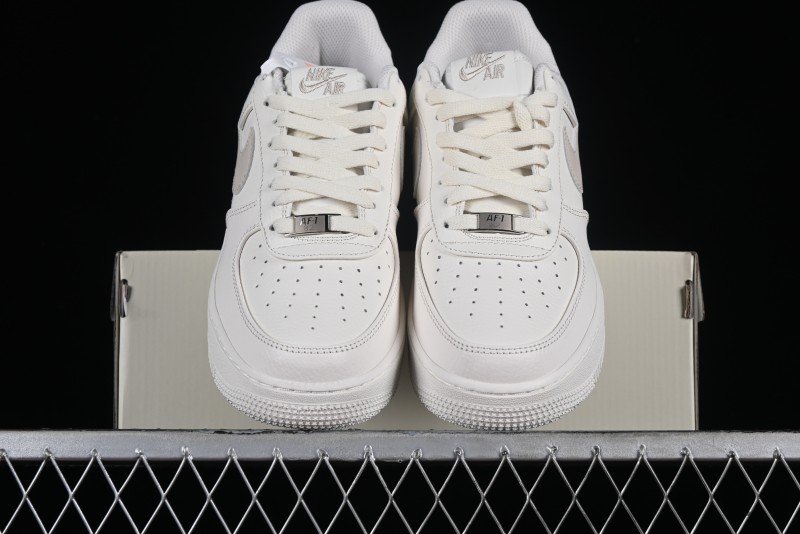 Nike Vlone x Air Force 1 '07 Low Casual Sneakers in Apricot - AA5360-009