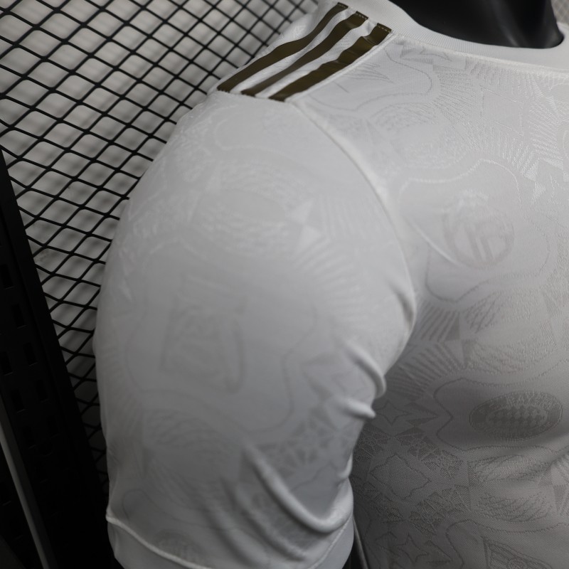 Player Version 25/26 Bayern Munich White with 125th Anniversary Emblem Jersey