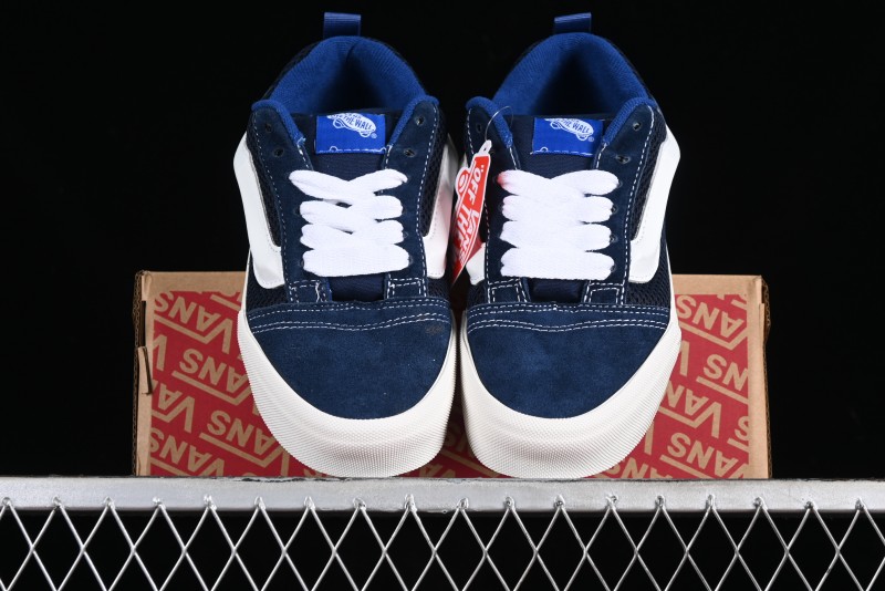 Vans Classics Knu Skool Retro Sneakers with Enlarged Toe and Thickened Trim - VN0009QCLC3