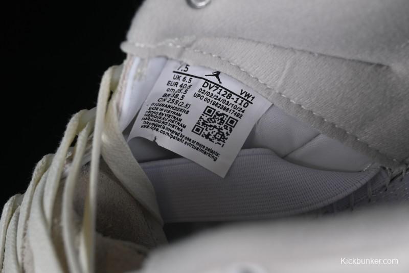 Nike Air Jordan 2 Low Christmas DV7128-110 Basketball Shoes