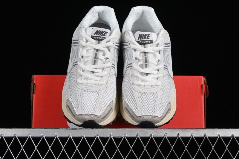 Nike Zoom Vomero 5 Retro Casual Running Shoes with EVA Lightweight Cushioning - HF0731-007