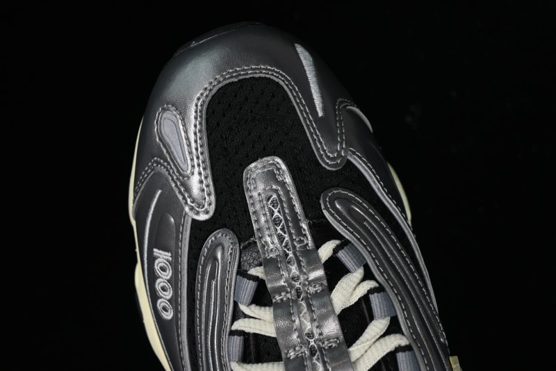 New Balance 1000 Series Retro Dad Style Low-Top Casual Running Sneakers - M1000SL