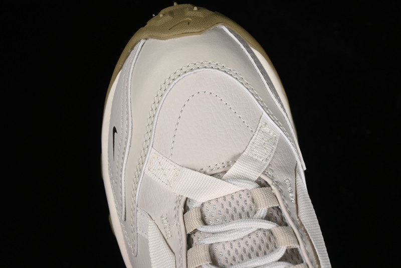 Nike TC 7900 Retro Dad Shoes with Reflective Swoosh and Cushioned Sole - DD9682-003