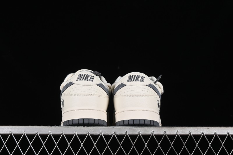 Stussy x Nike Dunk Low SB Sneakers in Off-White and Gray with Stussy S Titanium Accessory - SJ2068-275