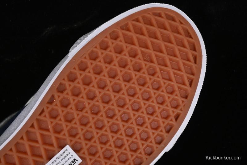 Vans Old Skool 36 LX Full Suede Retro Low-Top Canvas Vulcanized Sneakers - VN000CNGCIE