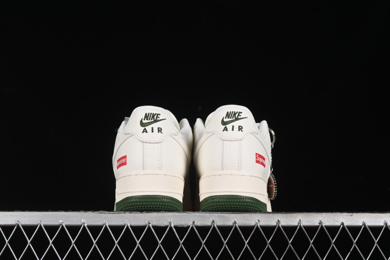 Nike Air Force 1 '07 Low Supreme Casual Sneakers in Beige Red Green - XZ6188-009