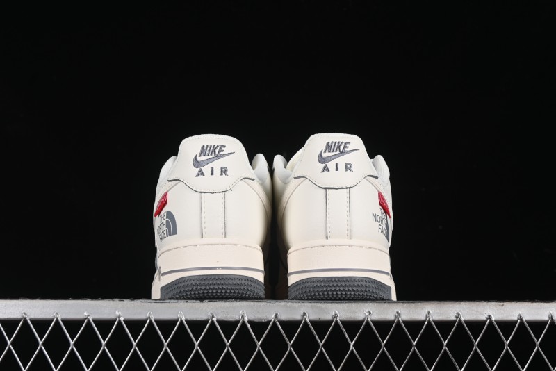 Nike Air Force 1 '07 Low Supreme The North Face Collaboration - Beige Grey Low-Top Casual Sneakers - XZ1996-710