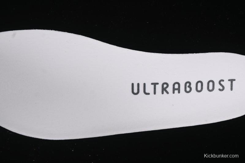 Adidas Ultraboost 5 ID8813 Running Shoes with Boost Cushioning