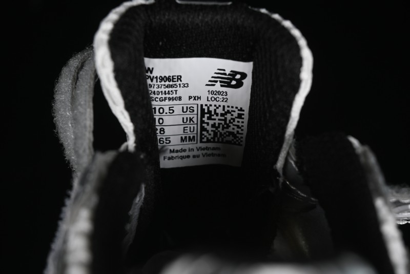 New Balance 1906R Series Hook and Loop Kids Shoes - PV1906ER