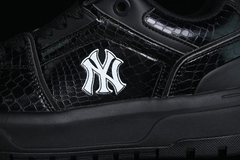New York Yankees MLB Chunky Liner Wide Lux Platform Sneakers - 3ASXCWL4N50BKS