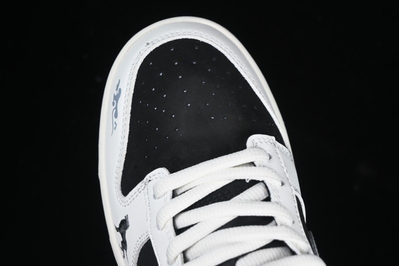 Nike SB Dunk Low Black Myth Game Theme Erlang Shen Low-Top Casual Skate Shoes - DV2433-100
