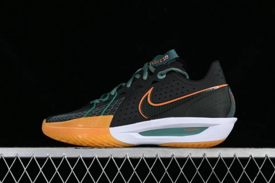 Nike Air Zoom G.T. Cut 3 EP Basketball Shoes with Full-Length ZoomX Foam and Flywire Technology - DV2913-001