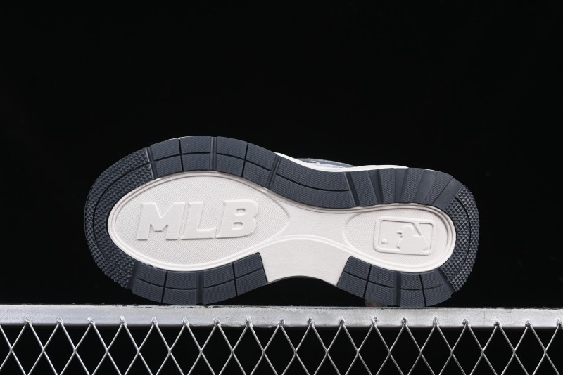 New York Yankees MLB Speed Runner Height-Increasing Platform Sneakers - 3ARNA065N07GRL