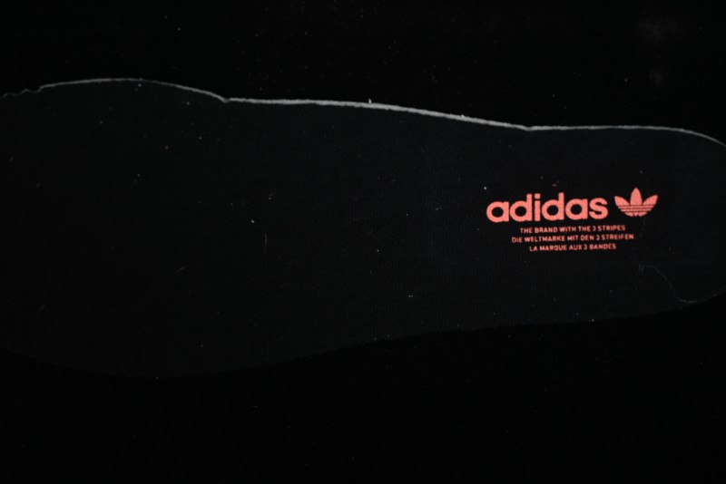 Adidas Samba OG Casual Sneakers with Premium Leather Upper - JI2734