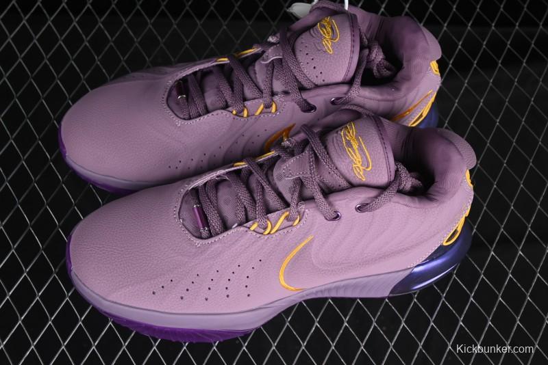 Nike LeBron XXI EP Basketball Shoes with Zoom Air Cushion and Rope Lacing System - FV2345-500