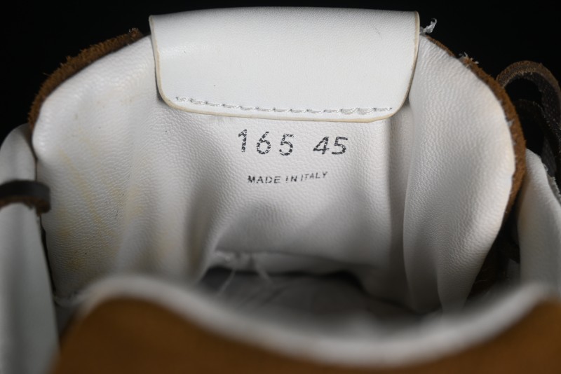 Miu Miu x New Balance 530 Low-Top Retro Running Sneakers with Deconstructed Design - AJD4