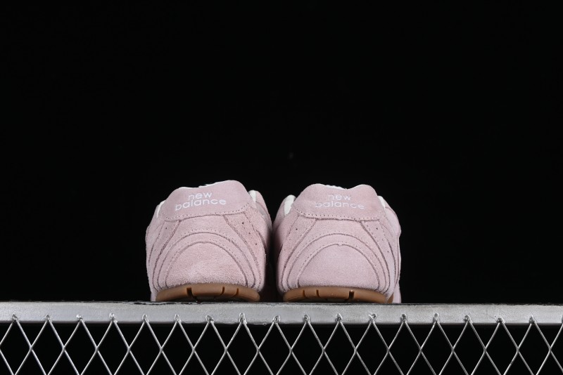 MiuMiu x New Balance 530 Low-Top Classic Retro Casual Running Sneakers in Pink - 530