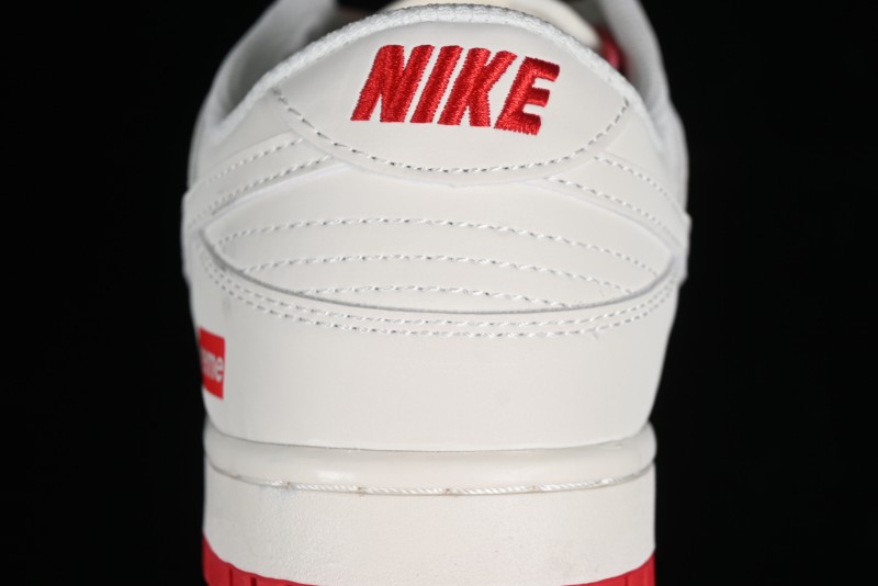 Supreme x Nike SB Dunk Low Anniversary Custom White Red Colorway Low-Top Casual Skate Shoes - BB8657-107