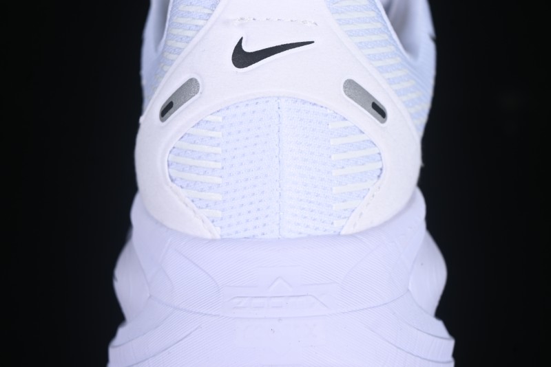 Nike Air Zoom Vomero 18 Lunar Retro Running Shoes with Built-in Zoom Air Cushion - HM6803-809
