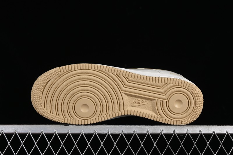 Nike Nocta x Nike Air Force 1 '07 Low Casual Sneakers with Reflective Details and Full-Length Air Cushion - NO0224-028