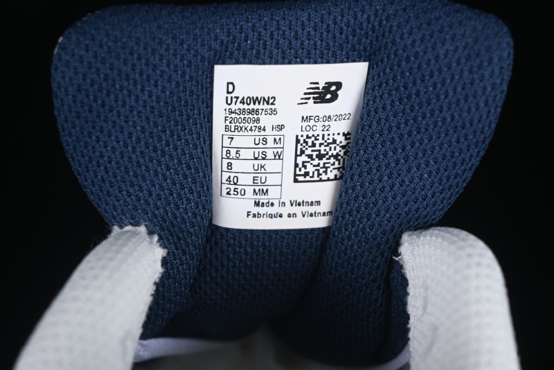 New Balance 740 Series Retro Dad Style Casual Sports Running Shoes - U740WN2