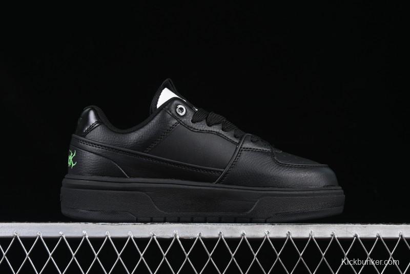 NY Yankees Black & Neon Green Sneakers - Classic Streetwear Style