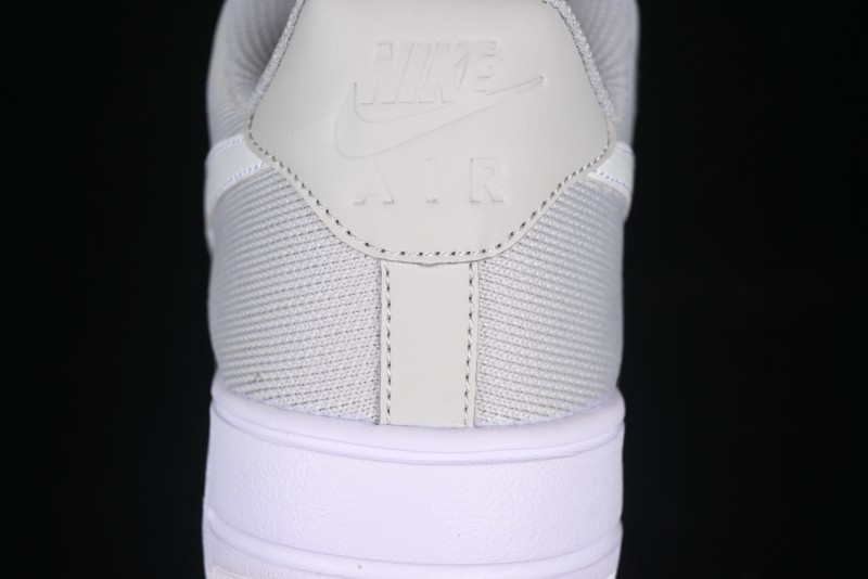 Nike Air Force 1 '07 Low 2.0 Flyknit Casual Sneakers with Full-Length Air Cushion - CI0051-500