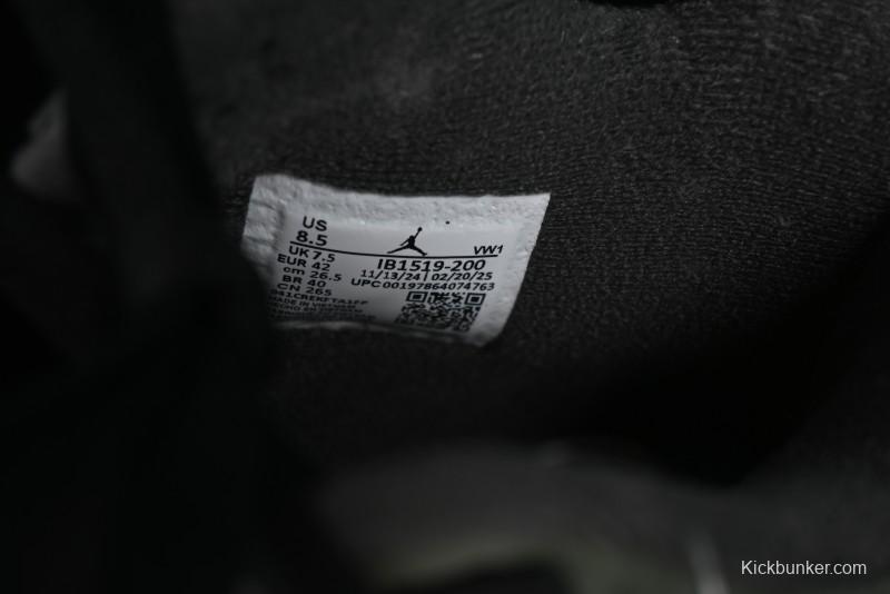 Nike Undefeated x Air Jordan 4 OG Sneakers in Olive Green Suede with Orange and Black Accents - IB1519-200