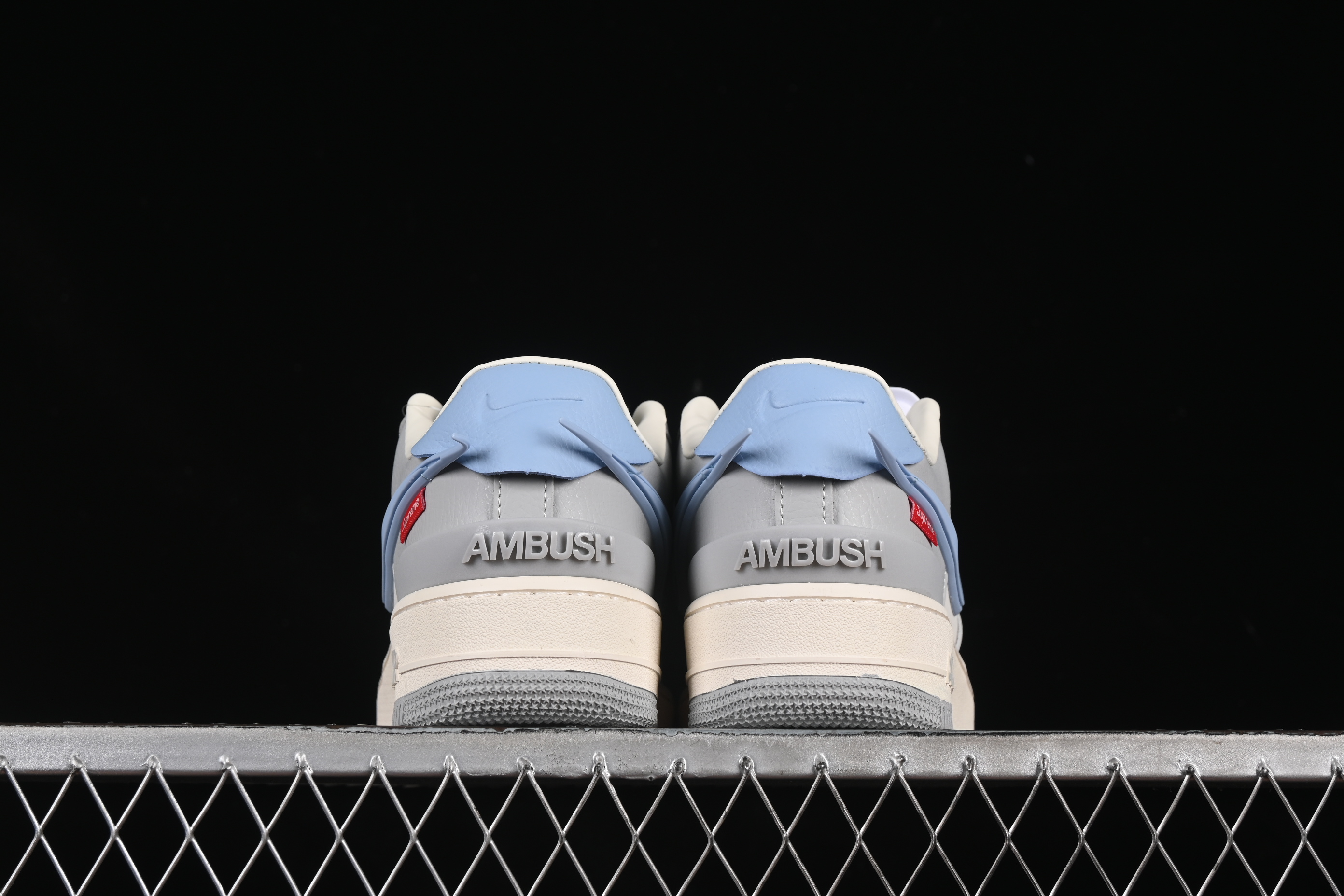 Nike Air Force 1'07 Low Supreme Collaboration Light Blue Swoosh Casual Sneakers - XS3464-577