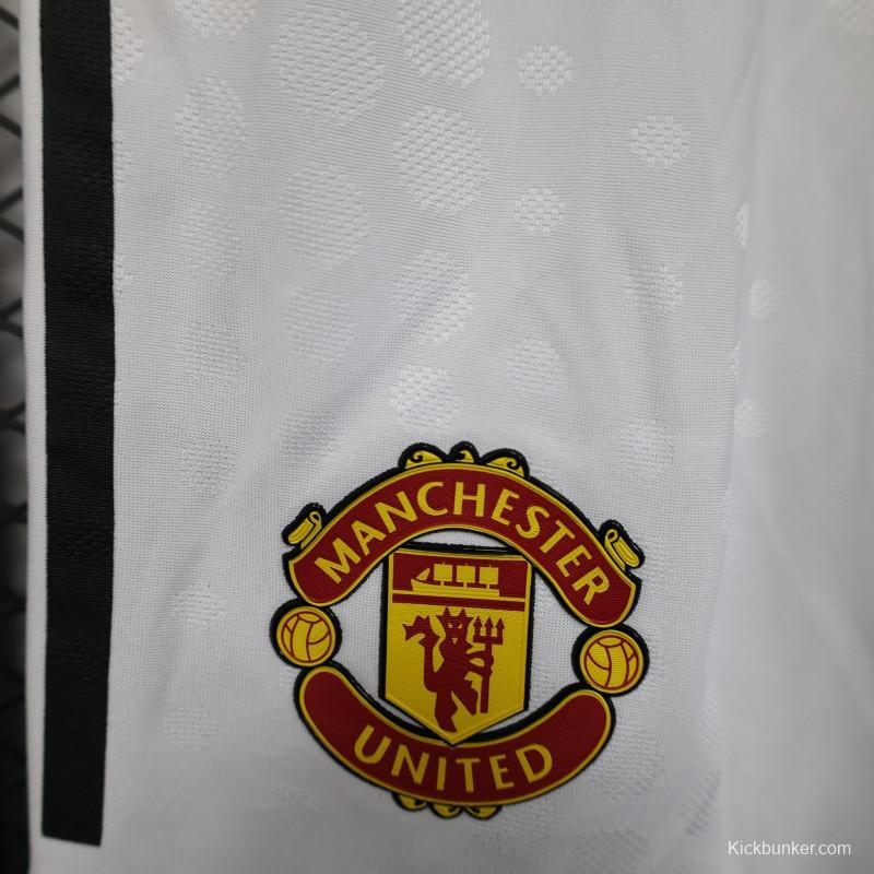 Player Version 25/26 Manchester United Home Shorts