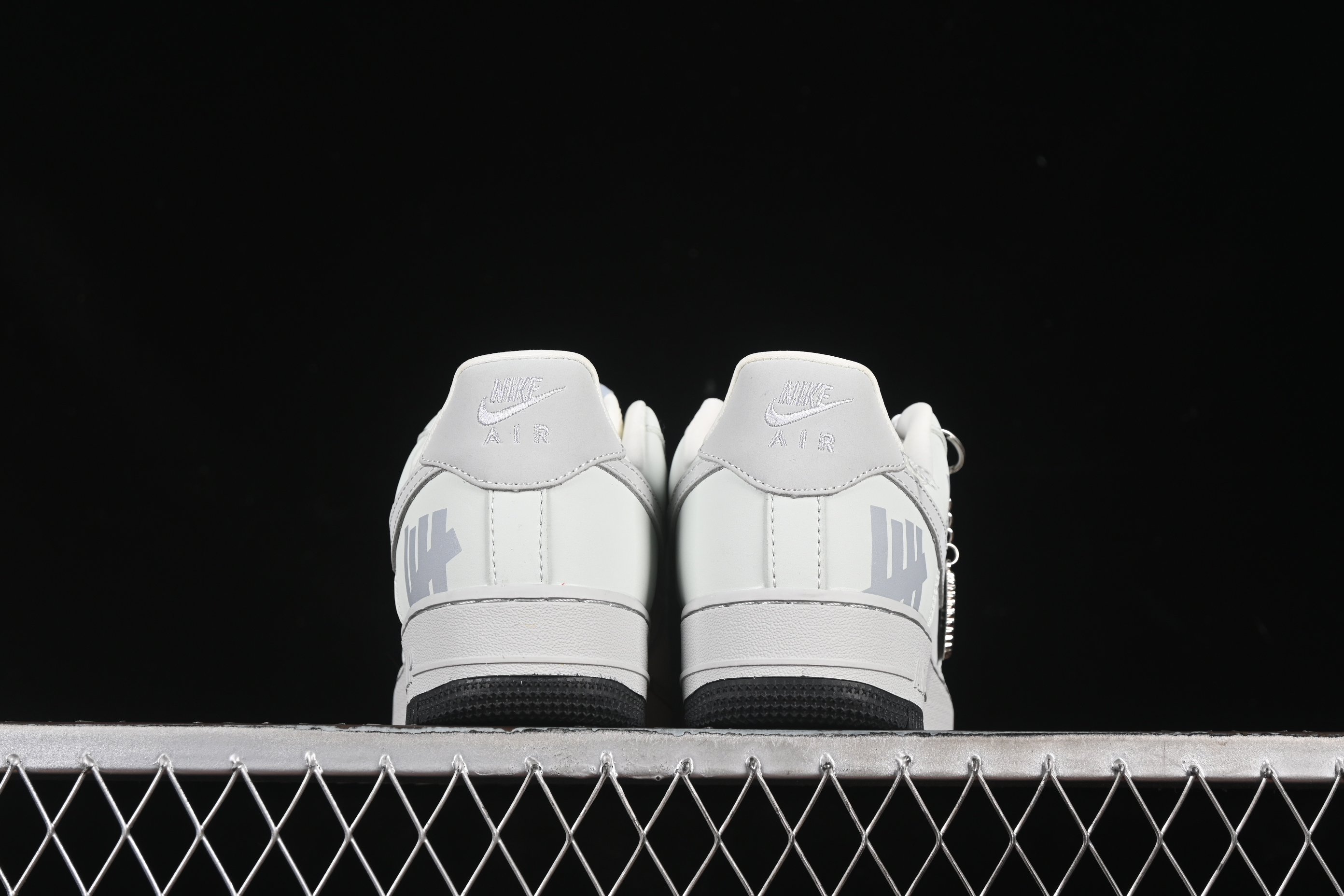 Nike Air Force 1 '07 Low UN Collaboration Impression Logo Casual Sneakers - DF0188-060