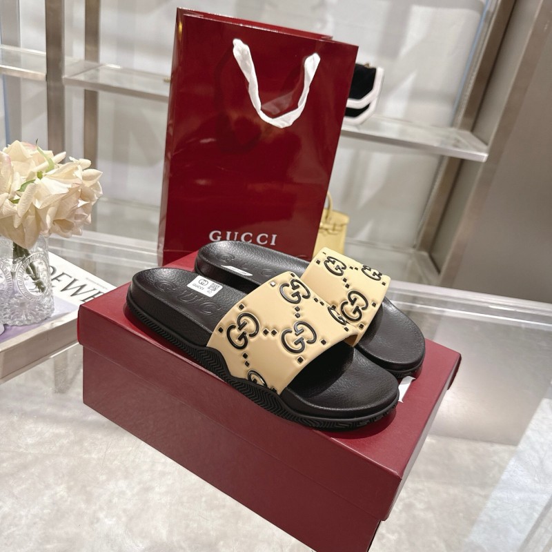 2025 Gucci Beige Black Rubber Slippers