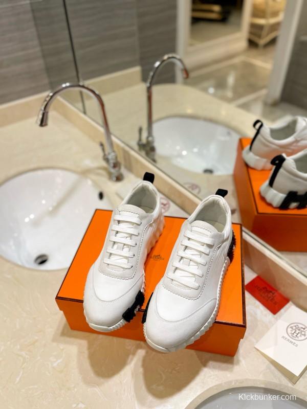 2024 Unisex Hermès White Imported Silk Lambskin Suede Sneakers MJ00320