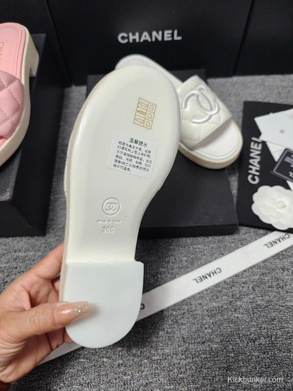 2025 Women Chanel White Leather Slippers