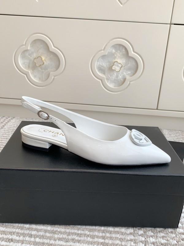 2025 Women Chanel White Leather Slingback Pointed Toe Heart Double C KFY00300
