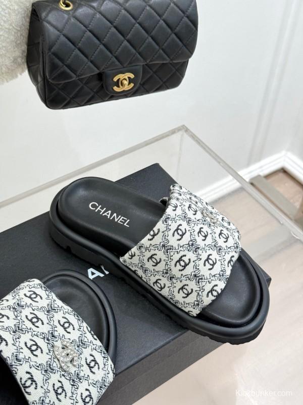 2025 Slippers Chanel Black White Nylon Slippers