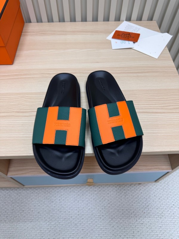 2025 Hermès Green Orange Leather Slippers