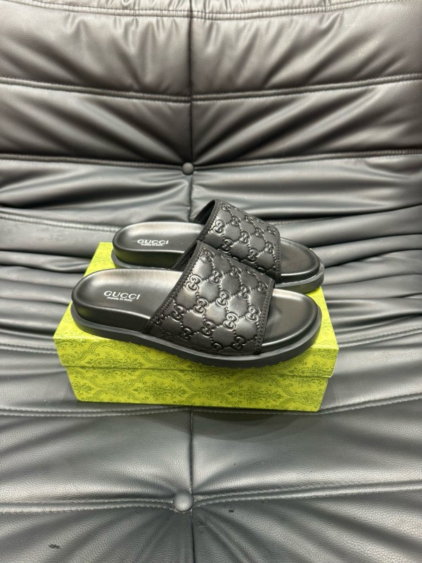 2024 Slippers Gucci Black Leather Slippers MJ00200