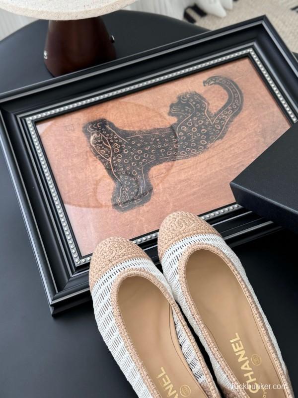 2025 Women Chanel White Beige Leather Mesh Ballet Flats LY00280