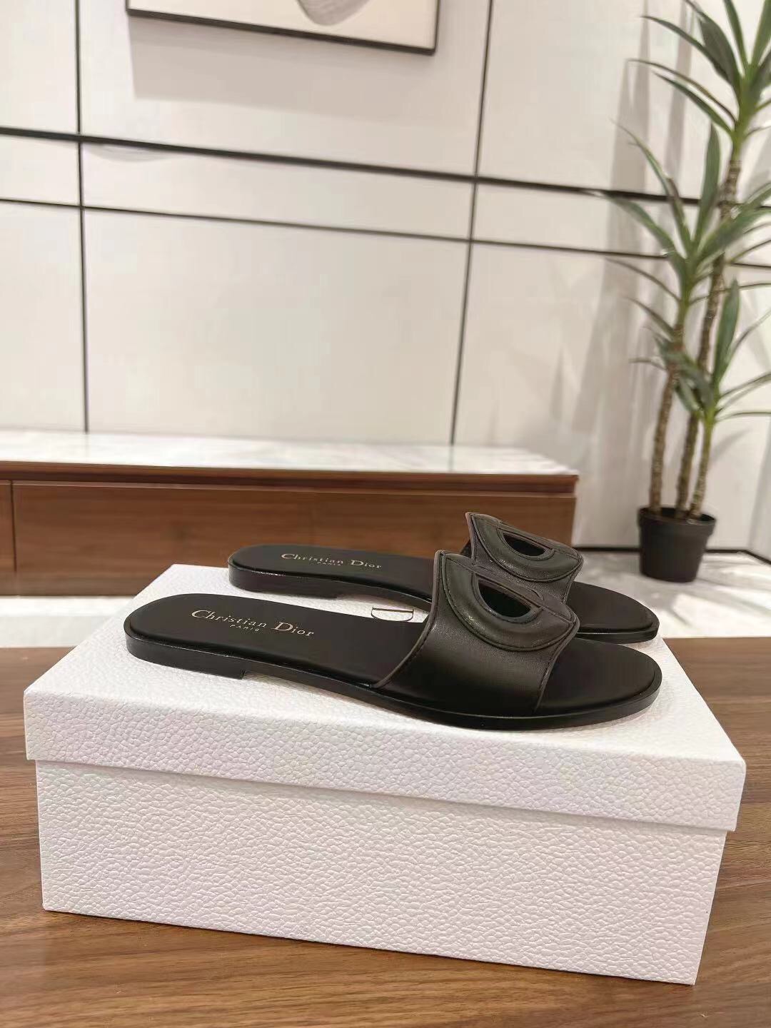 2025 Slippers Dior Black Leather Slippers LY00260