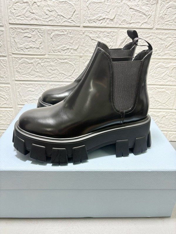 2024 Women Prada Black Leather Chelsea Boots MJ00360
