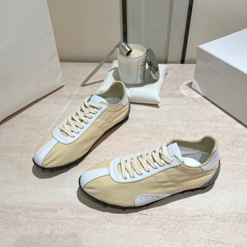 2025 Unisex MM6 Maison Margiela Beige White Nylon Suede Sneakers Distressed KFY00290