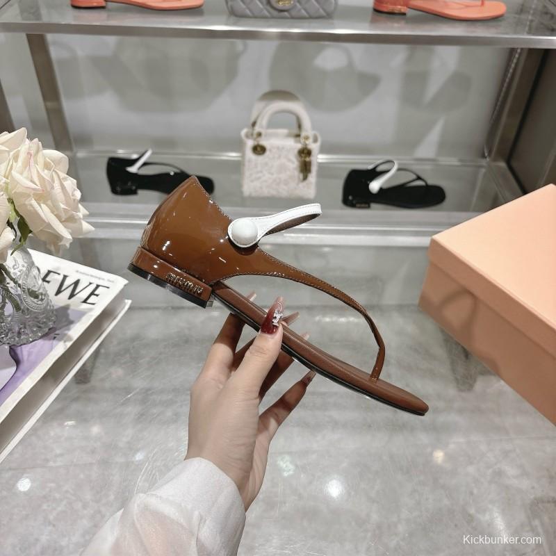2025 Women Miu Miu Brown Leather T-Strap Flat Sandals KFY00289(F)