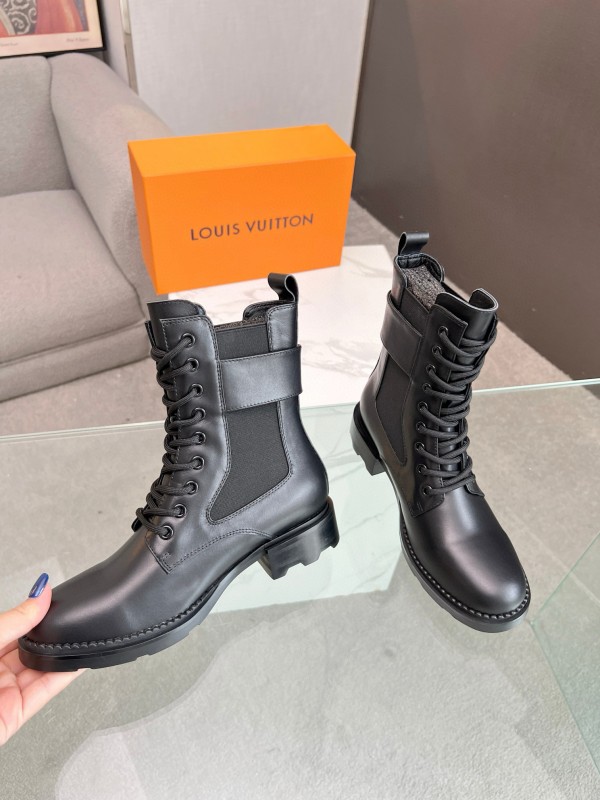 2024 Women Louis Vuitton Black Leather Boots MJ00320
