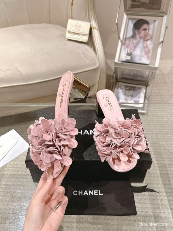 2025 Women Chanel Pink Suede Flower Mule