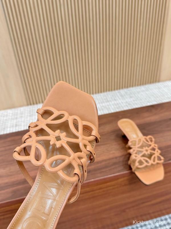2025 Women Loewe Beige Leather Sandals LY00250