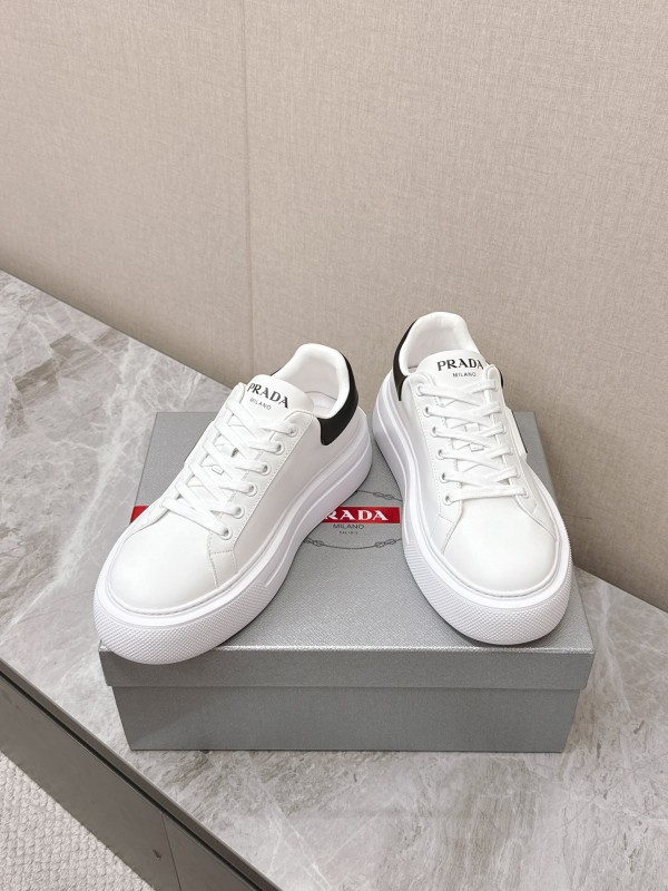 2025 Unisex Prada White Black Calfskin Leather Sneakers KFY00290