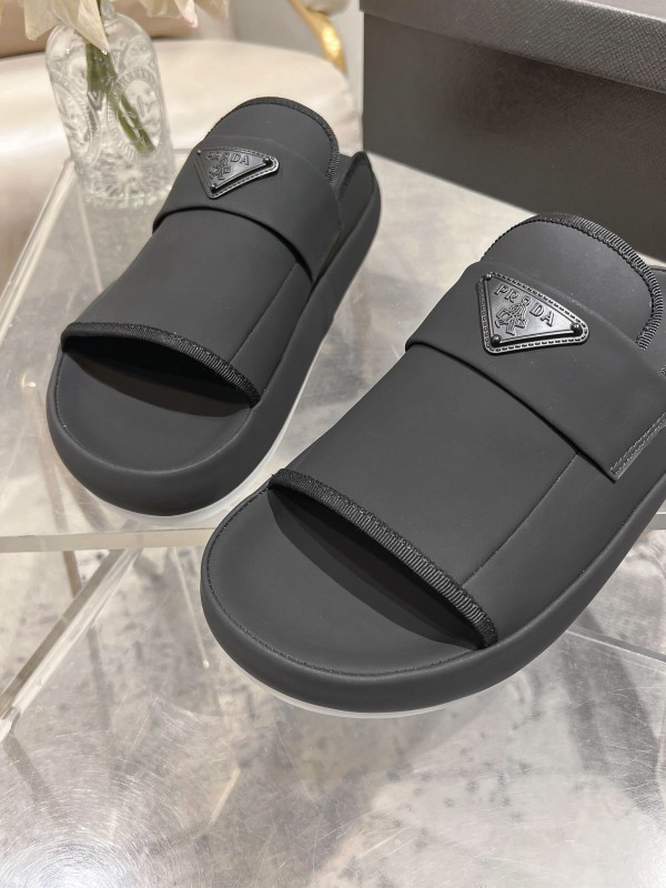 2025 Men Prada Black Leather Slippers KFY00220